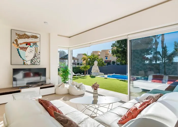 ヴィラ Oasis Buddha Garden By Sunkeyrents *